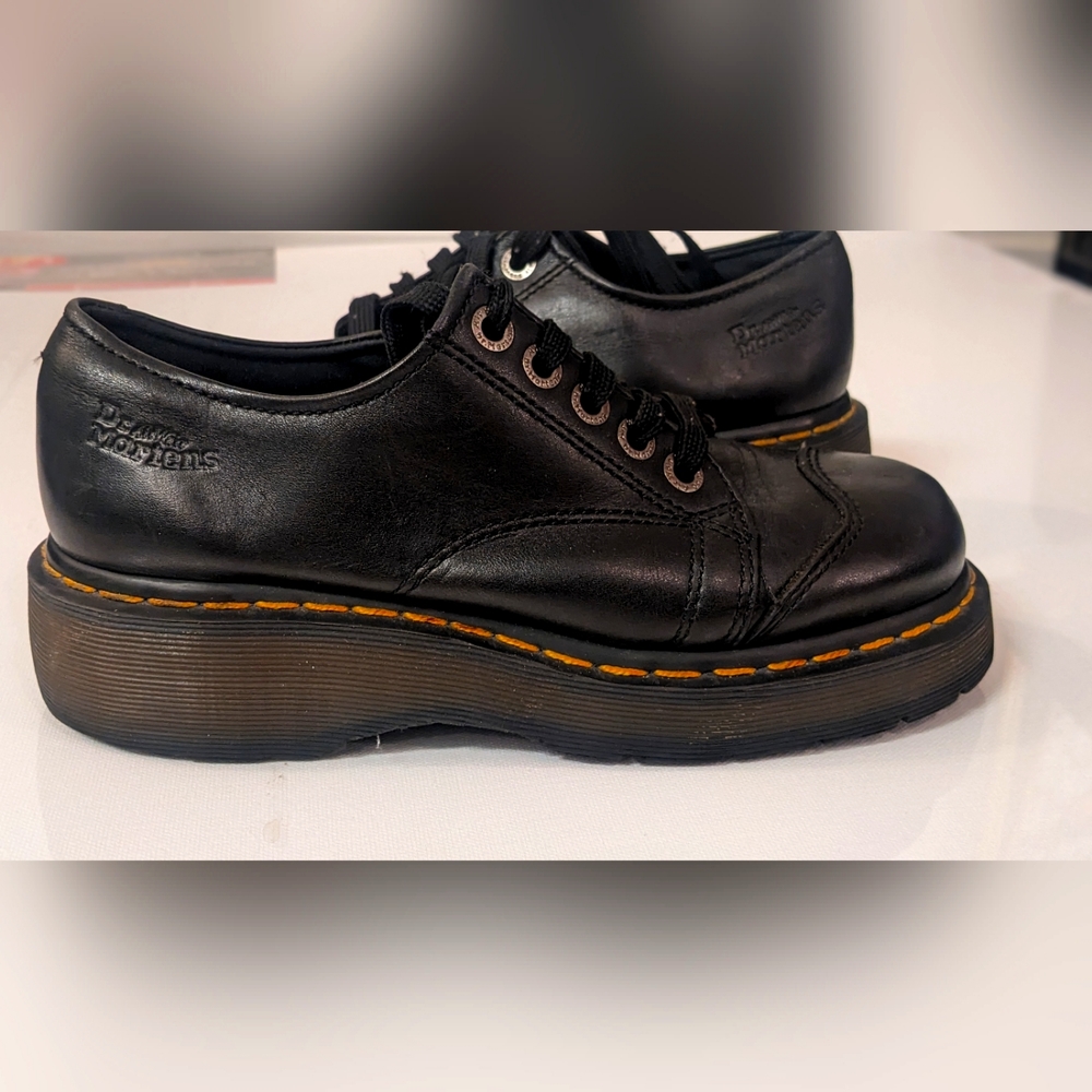 Y2K Gum sole Oxford Doc martens size 7 US 5 UK womans